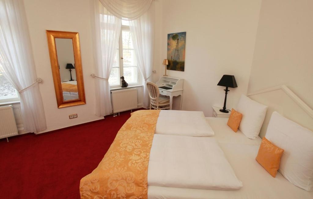 Schloss-Hotel Kittendorf Jurgenstorf Room photo